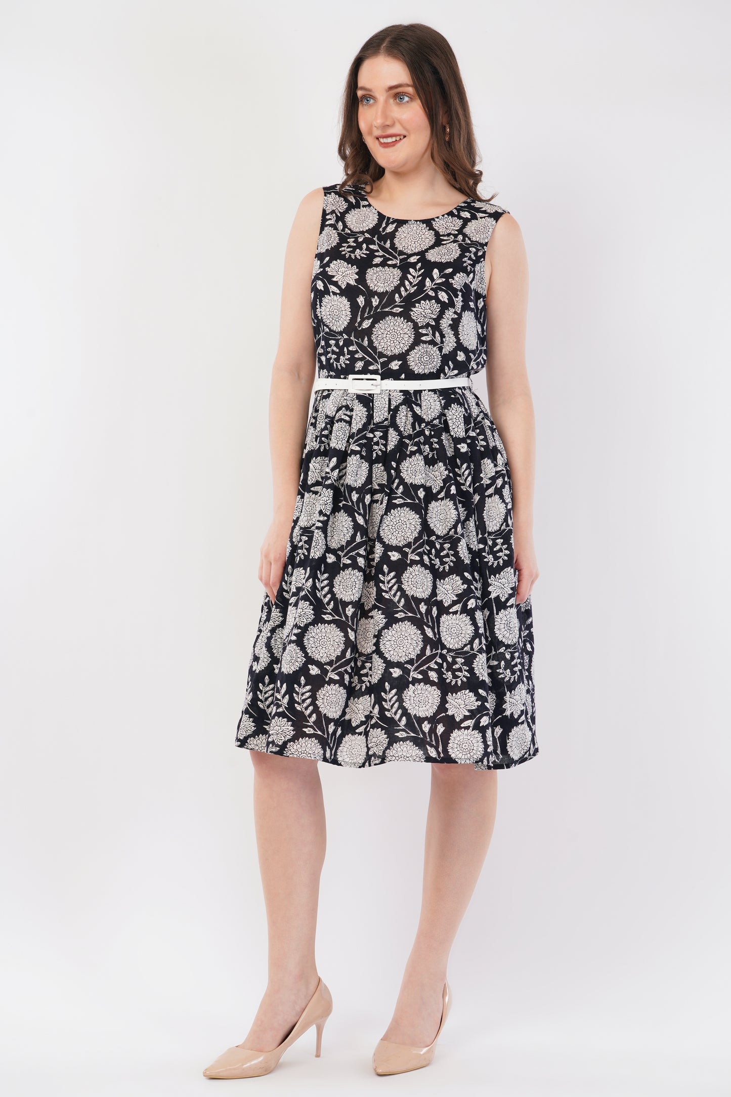 Hand Block Printed Cotton Sleeveless Floral Midi Dress – Noir Botanica